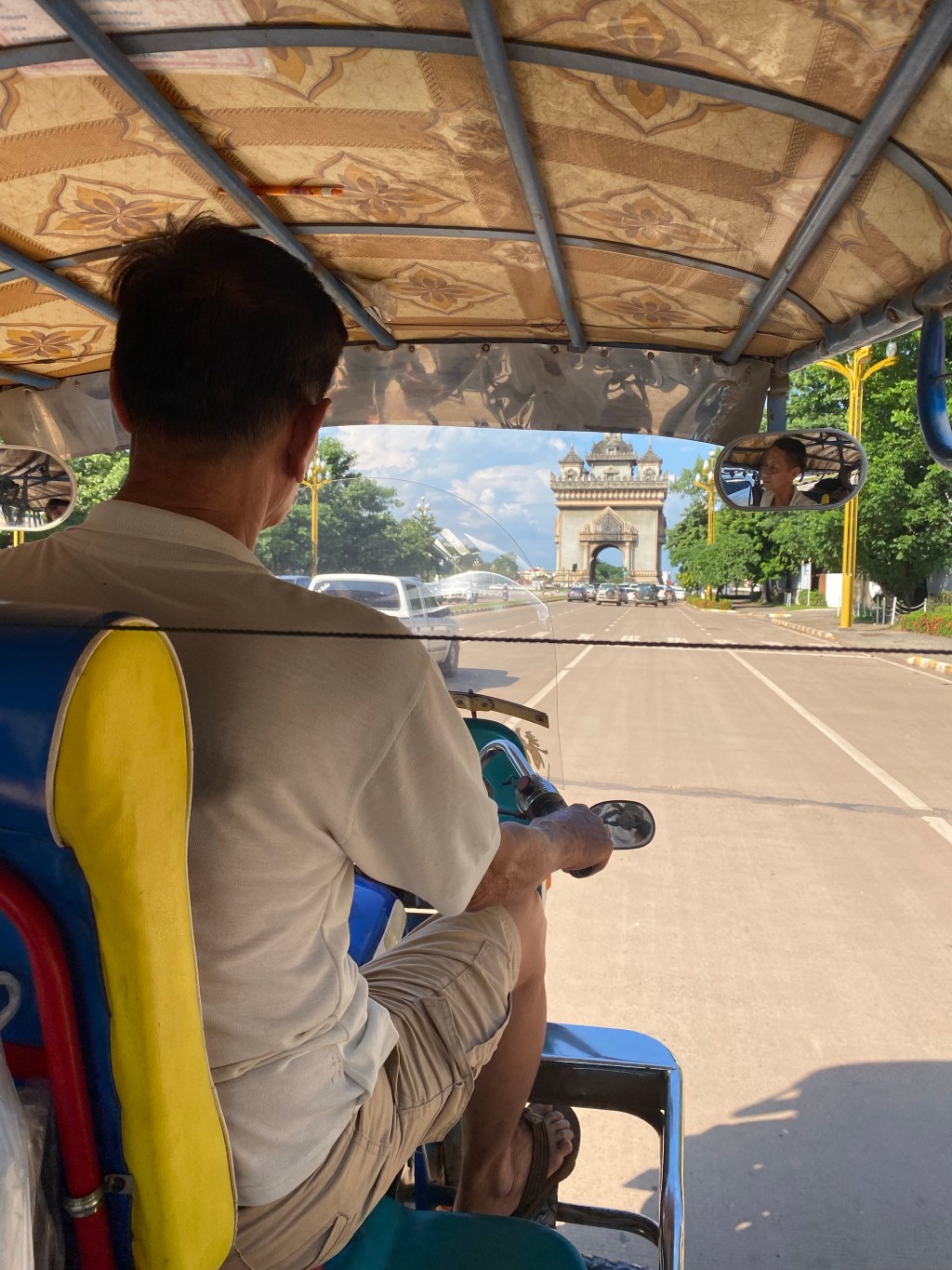 Day 23 – Vang Vieng to&nbsp;Vientiane